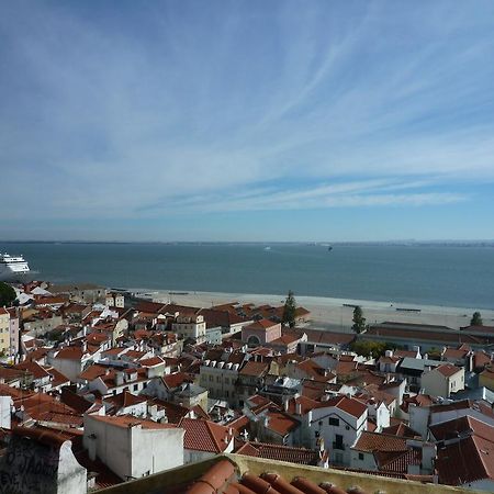 Apartamento Casas Do Castelo Lisboa Exterior foto